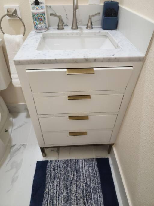 Cozy Tiny Private Guestsuite Lancaster Esterno foto