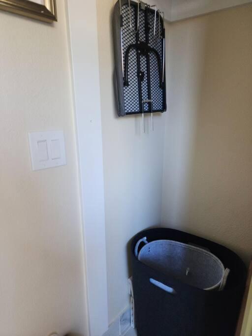 Cozy Tiny Private Guestsuite Lancaster Esterno foto